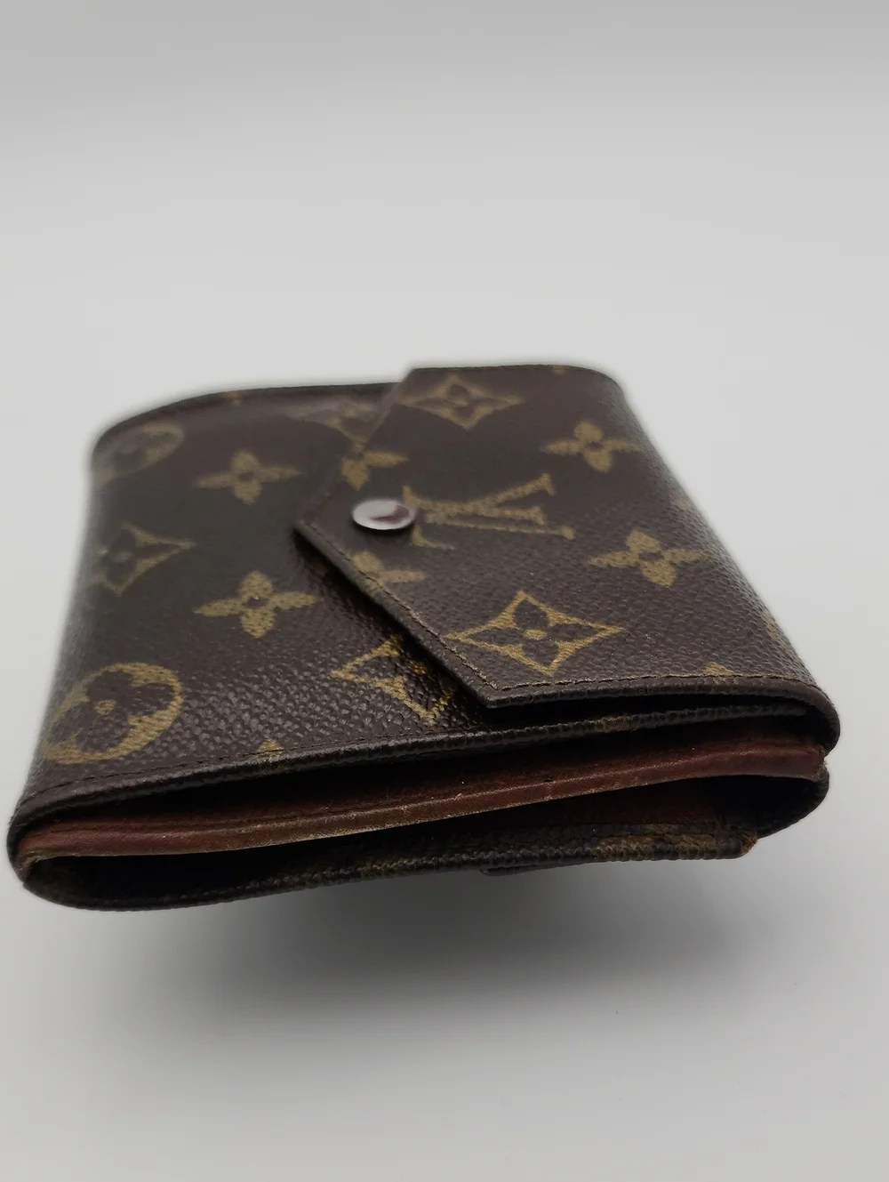 AUTHENTIC Louis Vuitton envelope vintage wallet